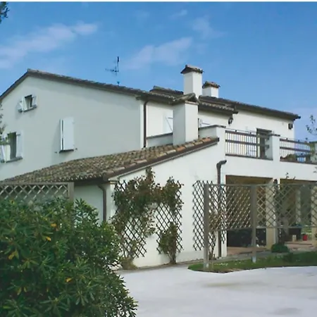 Casa Del Tesoro Nocleg ze śniadaniem *